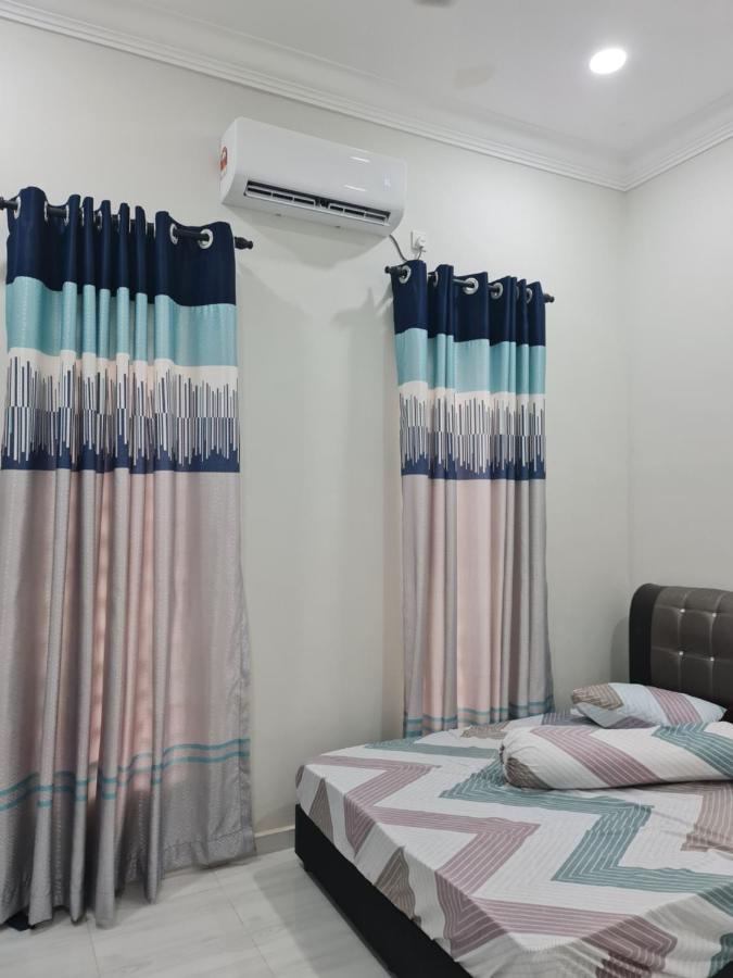 Munirah Homestay Dungun Exteriör bild